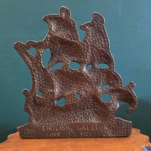 English Galleon Cast Iron Bookend Bronzetone Connecticut Foundry 1928 5.5"x5.5" - Picture 2 of 4